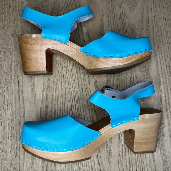 Swedish Turquoise Leather Clogs Wooden Heels Women’s Size 7.5/38 - Picture 8 of 10